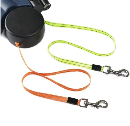 Retractable Double Dog Leash – Two 3 m (9.8 ft) Leads, One Handle | Zoomie & Co.